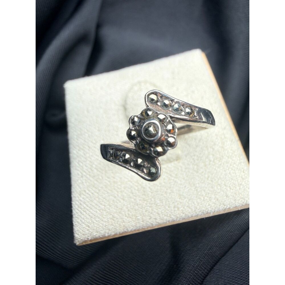 Vintage 925 Sterling Silver Marcasite Flower Bypass Ring size 6.5